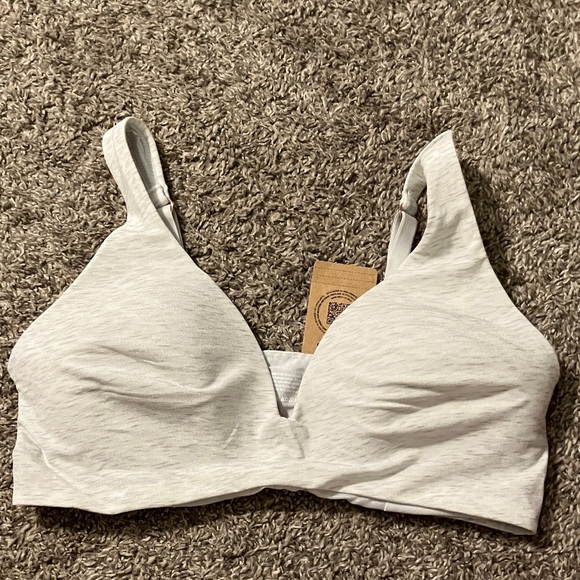 PINK Victoria's Secret Other - NWT PINK Victoria's Secret Wireless Bra size Large